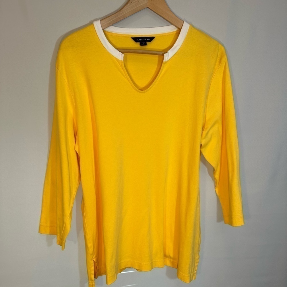 Lands End Yellow Top T-Shirt Blouse V-Neck 3/4 Sleeve Side Slit Cotton Pullover